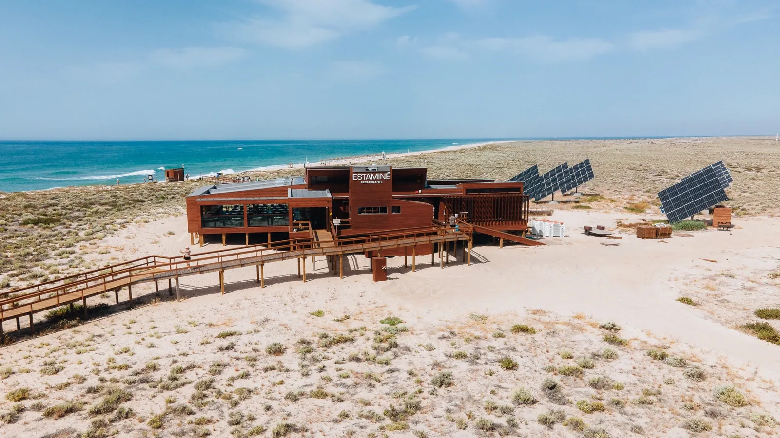 Estaminé - Desert Island